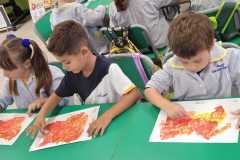 6c483be6-1952-42c7-8d46-f13a8f27b49e